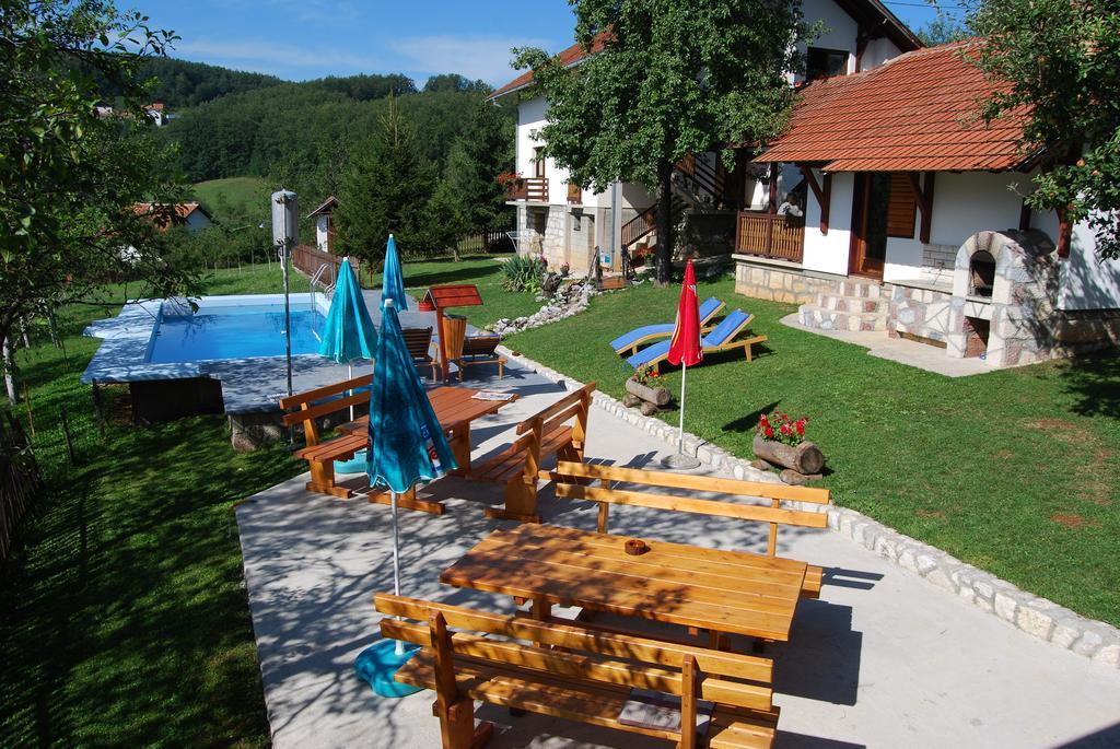 Seoski Turizam Melovic Rozanstvo 外观 照片
